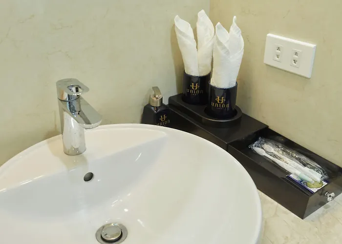 Union Inn+ Hotel 3*