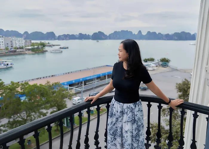 Union Inn+ Hạ Long